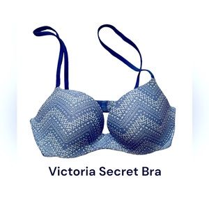 PINK Victoria's Secret Blue and white Aztec print bra padded 34C